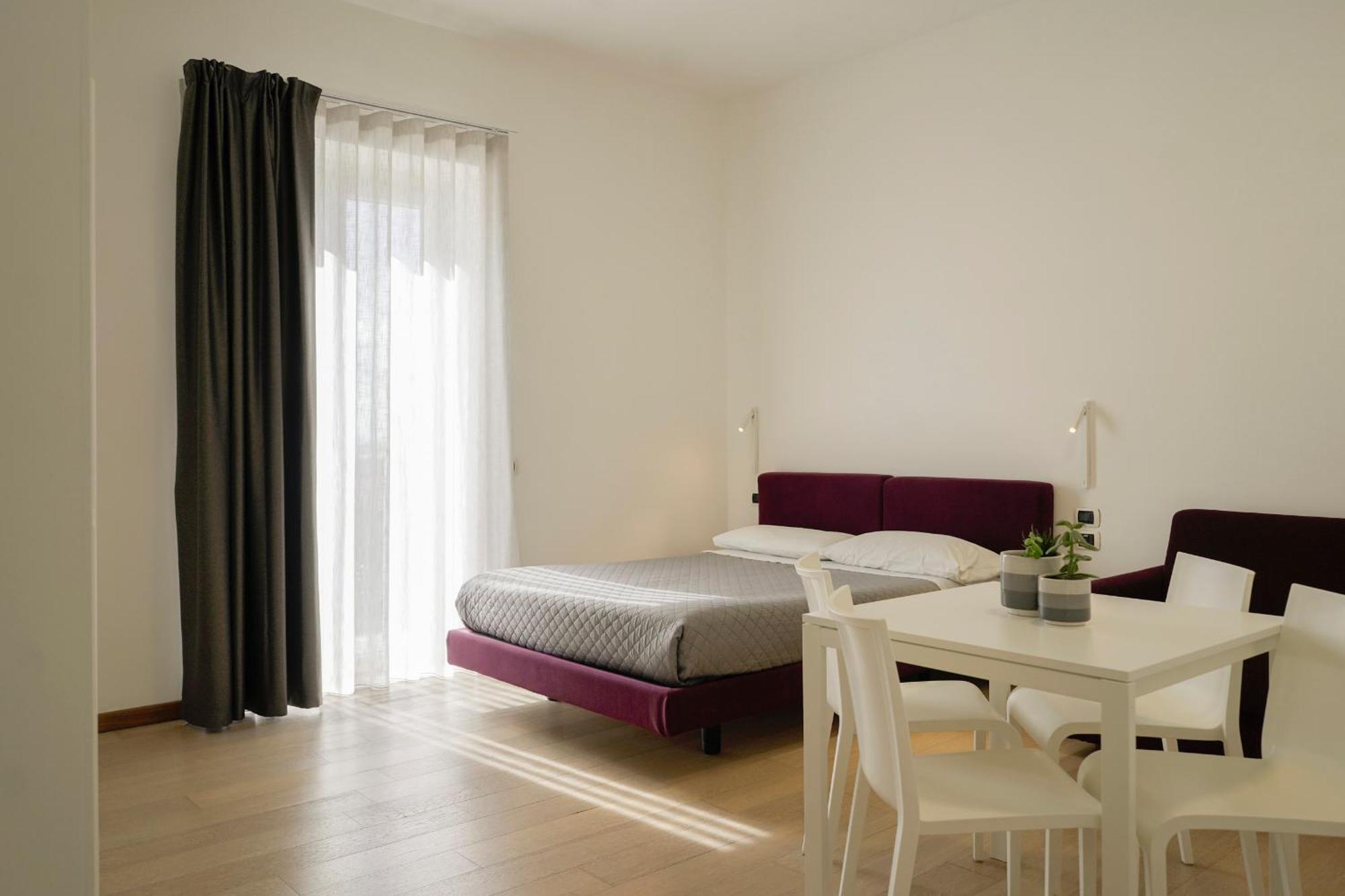 Terra Di Vento Bed & Breakfast Montecorvino Pugliano Bagian luar foto