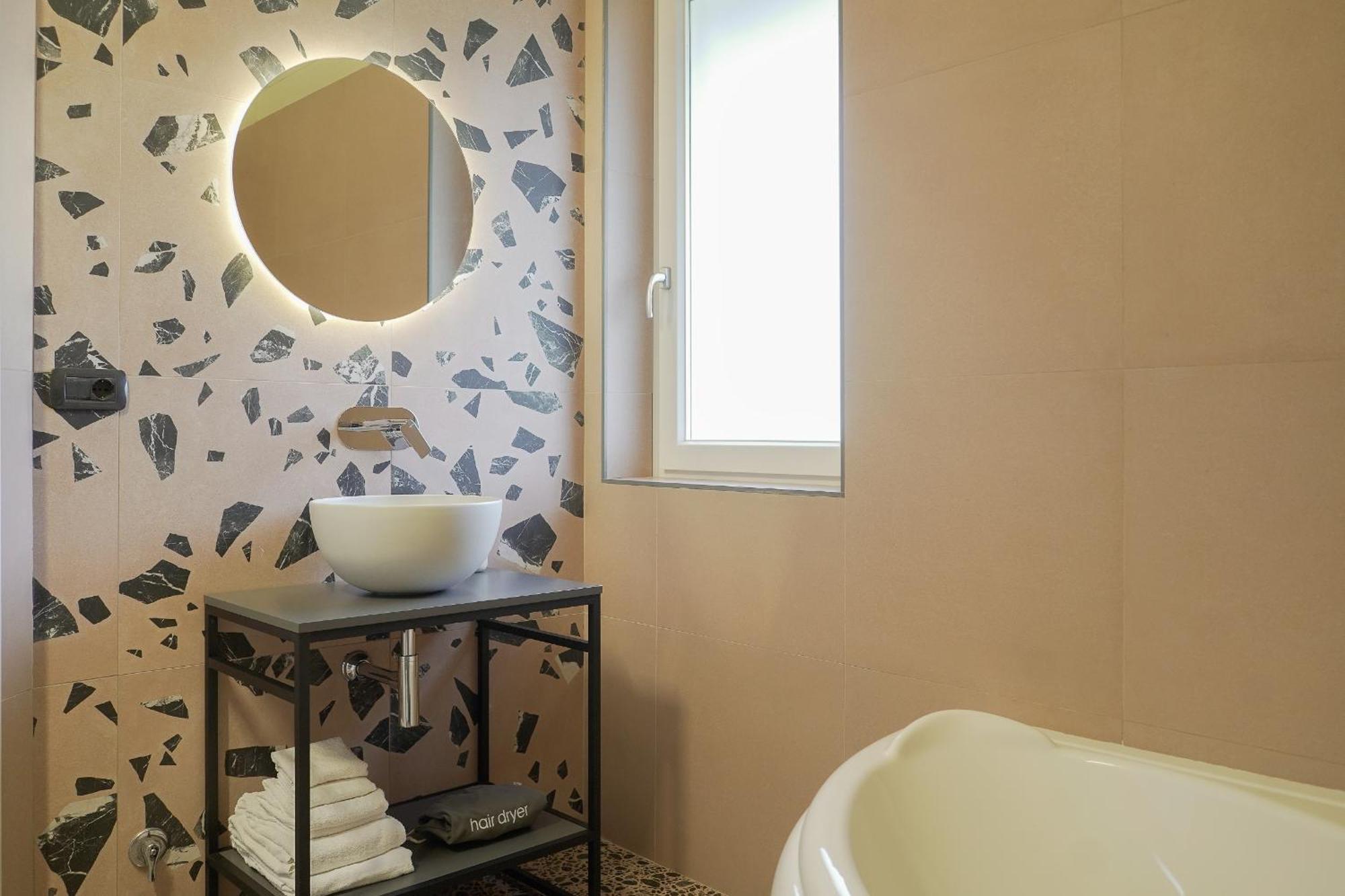 Terra Di Vento Bed & Breakfast Montecorvino Pugliano Bagian luar foto
